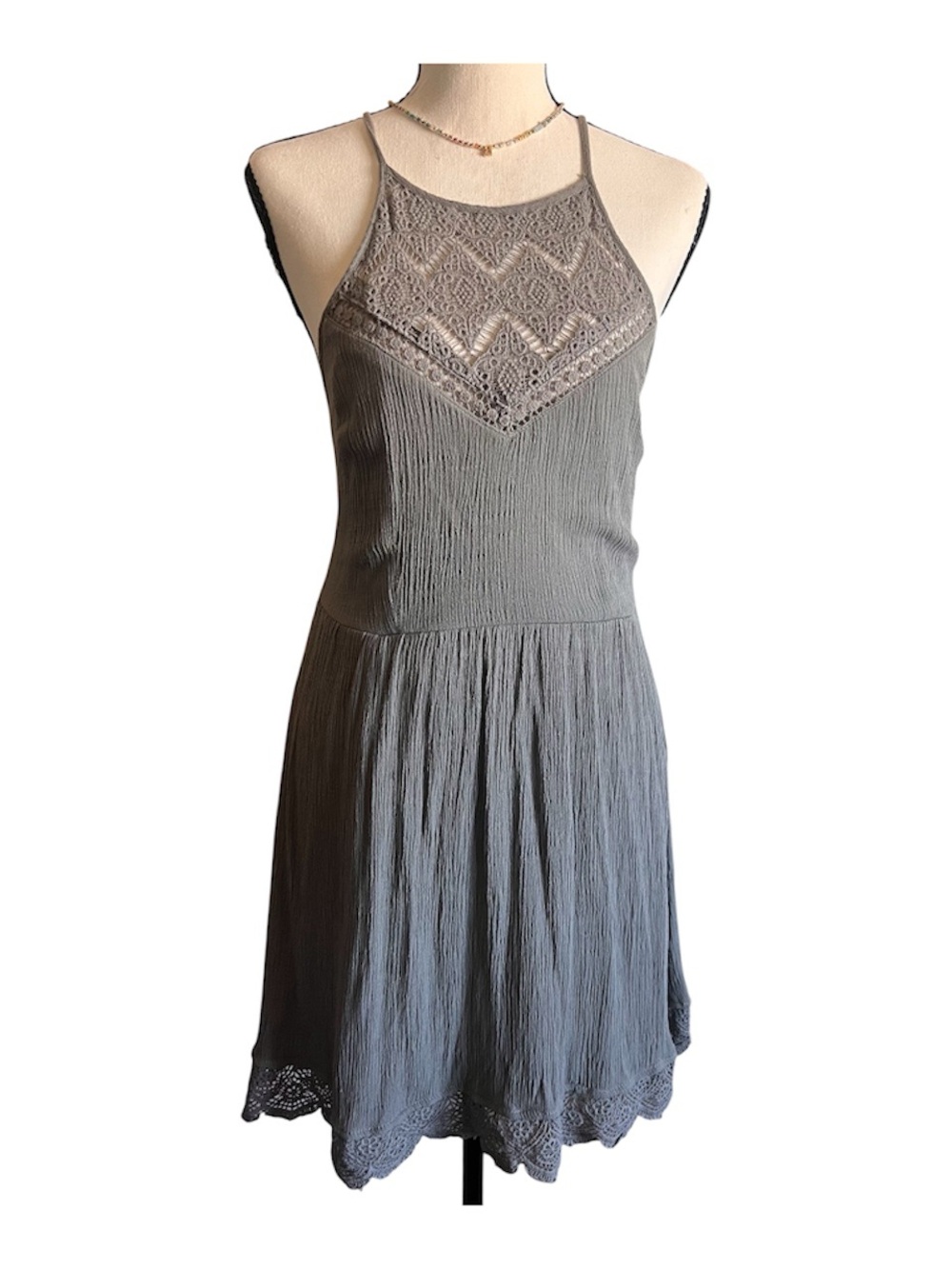 Charlotte Russe Sage Olive Gray Boho Crochet Lace Sleeveless Mini Dress Size M